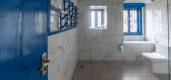 bnr-villas-salmona-room-1-washrrom
